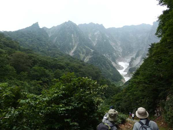 谷川岳大バカ野郎の50年 3000日山に登った登山界の暴れん坊(寺田